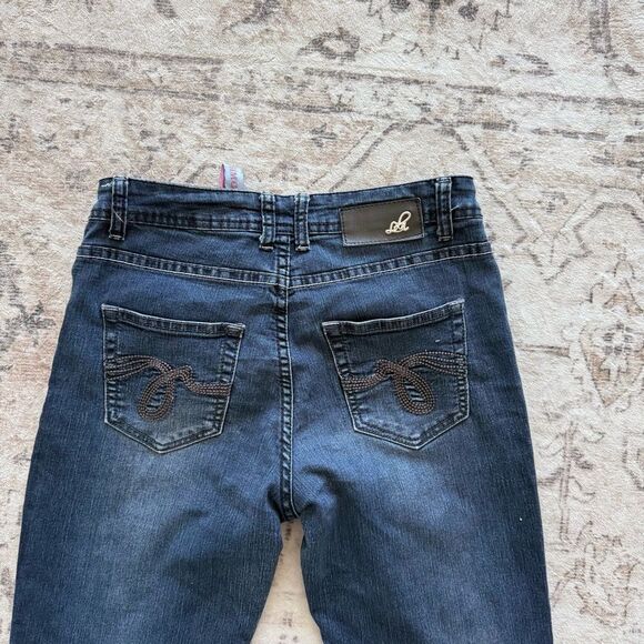 Y2K embroidered mid rise ankle cropped dark wash jeans - Picture 3 of 5